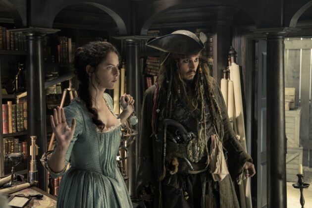 Photo Kaya Scodelario, Johnny Depp