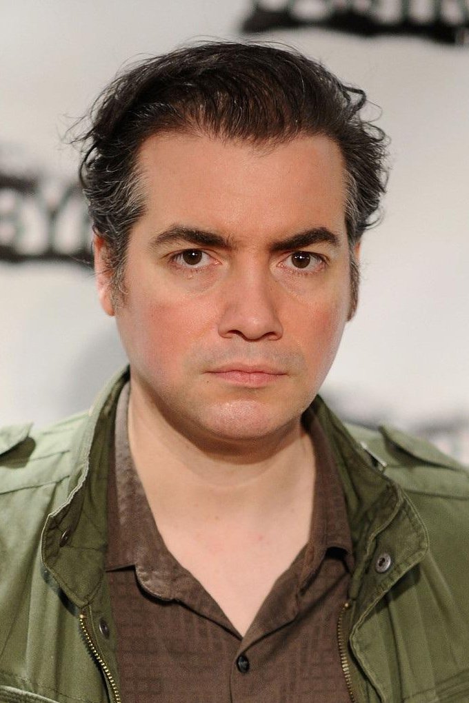 Kevin Corrigan : Photo officielle