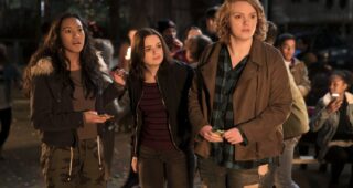Wish Upon : Photo Joey King, Shannon Purser