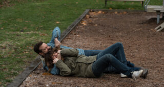 Colossal : Photo Anne Hathaway, Jason Sudeikis