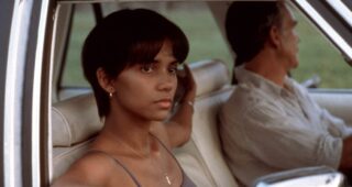 Halle Berry : Photo halle berry, À l'ombre de la haine, À l'ombre de la haine