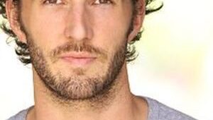 Tyler Jon Olson : Photo officielle