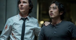 Okja : Photo Paul Dano, Steven Yeun