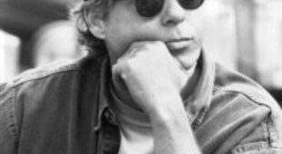 Russell Mulcahy : Photo officielle