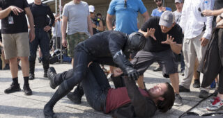 Joe Russo : Photo Captain America : Civil War