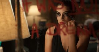 Knock Knock : Photo Lorenza Izzo