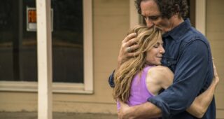 Strange Weather : Photo Holly Hunter