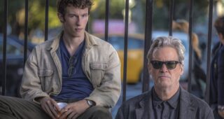 The Only Living Boy in New York : Photo Callum Turner, Jeff Bridges