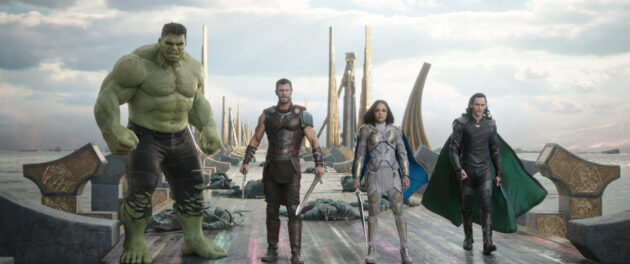Photo Tessa Thompson, Chris Hemsworth, Tom Hiddleston, Mark Ruffalo