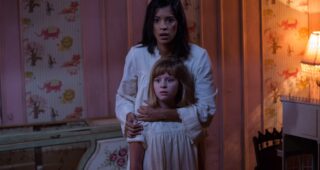 Annabelle : La Création du Mal : Photo  , Stéphanie Sigman