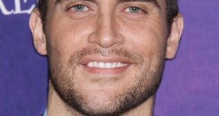 Cheyenne Jackson : Photo officielle
