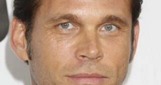 Chris Browning : Photo officielle