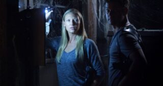 Fringe : Photo Anna Torv, Joshua Jackson
