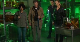 Fringe : Photo Joshua Jackson, John Noble, Anna Torv
