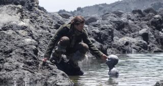 Cold Skin : Photo David Oakes (III)