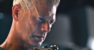 Avatar : Photo Stephen Lang