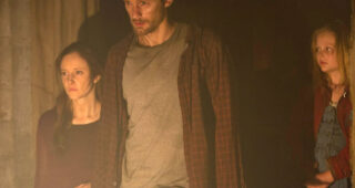 Hidden : Photo Alexander Skarsgård, Andrea Riseborough