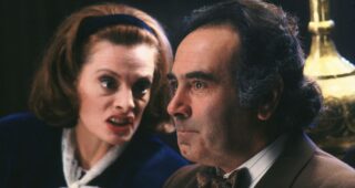 La Famille Addams : Photo Dan Hedaya