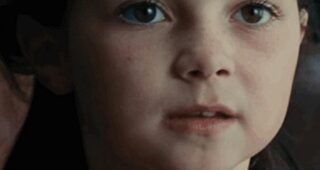 Lilly Aspell : Photo officielle