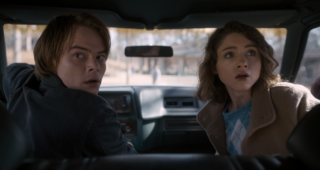 Stranger Things saison 2 : Photo Charlie Heaton, Natalia Dyer