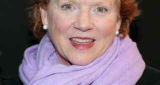 Becky Ann Baker : Photo officielle