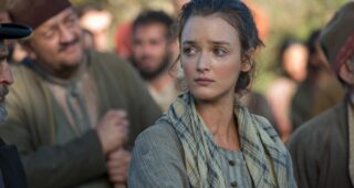 La Promesse : Photo Charlotte Le Bon