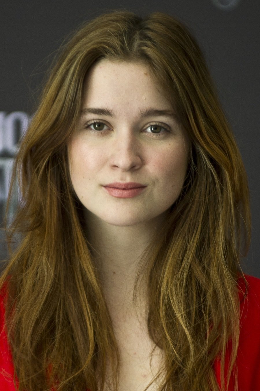 Alice Englert : Photo officielle