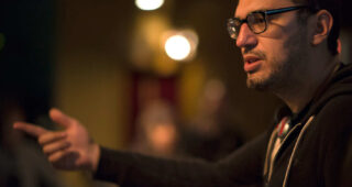 Sam Esmail : Photo