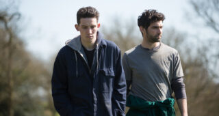 Seule la Terre : Photo Josh O'Connor, Alec Secareanu