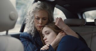 Top of the Lake saison 2 : Photo Alice Englert, Nicole Kidman