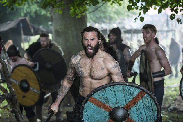 Photo Clive Standen