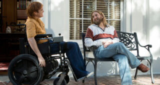 Don’t Worry, He Won’t Get Far On Foot : Photo Jonah Hill, Joaquin Phoenix