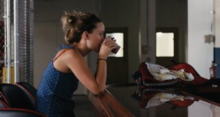 Drinking buddies : Photo Olivia Wilde