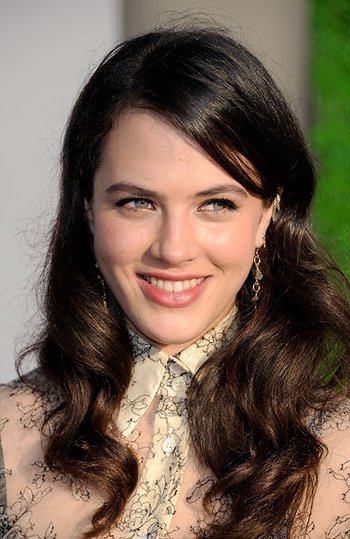 Jessica Brown Findlay : Photo officielle