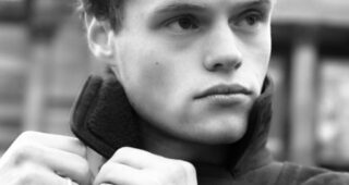 Bobby Schofield : Photo officielle