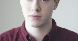Joseph Quinn : Photo officielle