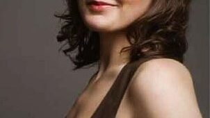 Virginia Kull : Photo officielle