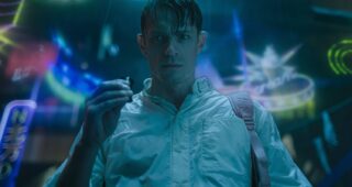 Altered Carbon : Photo Joel Kinnaman