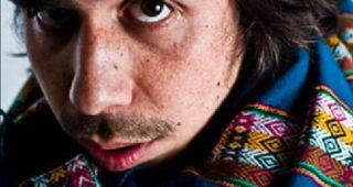 Esteban : Photo officielle