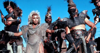 Mad Max au-delà du Dôme du Tonnerre : Photo Tina Turner