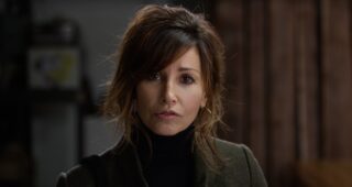 Permission : Photo Gina Gershon