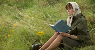 The Bookshop : Photo Emily Mortimer