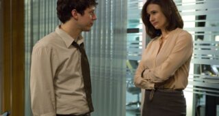 The Newsroom : Photo Emily Mortimer, John Gallagher Jr.