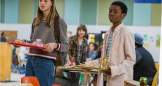 Everything Sucks ! : Photo Peyton Kennedy, Jahi Di’Allo Winston
