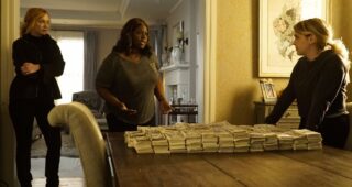 Good Girls : Photo Mae Whitman, Retta, Christina Hendricks