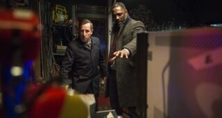 Luther : Photo Michael Smiley, Idris Elba