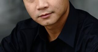 Trieu Tran : Photo officielle
