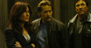 Battlestar Galactica : Photo Mary McDonnell, James Remar