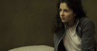 The Americans : Photo Annet Mahendru