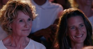 Larguées : Photo Camille Cottin, Miou-Miou